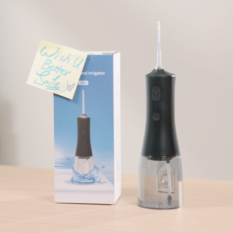 AIRROBO W1 | Portable Waterproof Oral Irrigator | Cordless Water Flosser